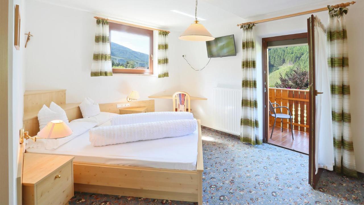 Pension Alpenhof B&B Colle Isarco Εξωτερικό φωτογραφία